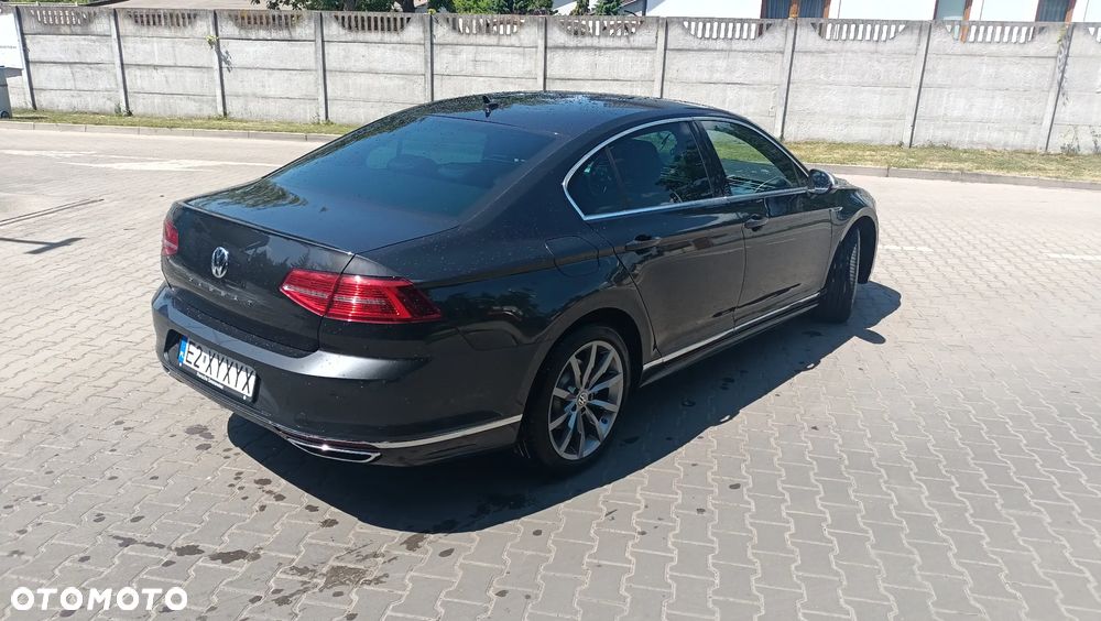 Volkswagen Passat 2.0 TDI BMT Highline - 12