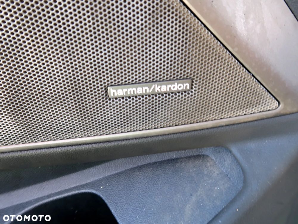 BMW M3 2024 photo 4