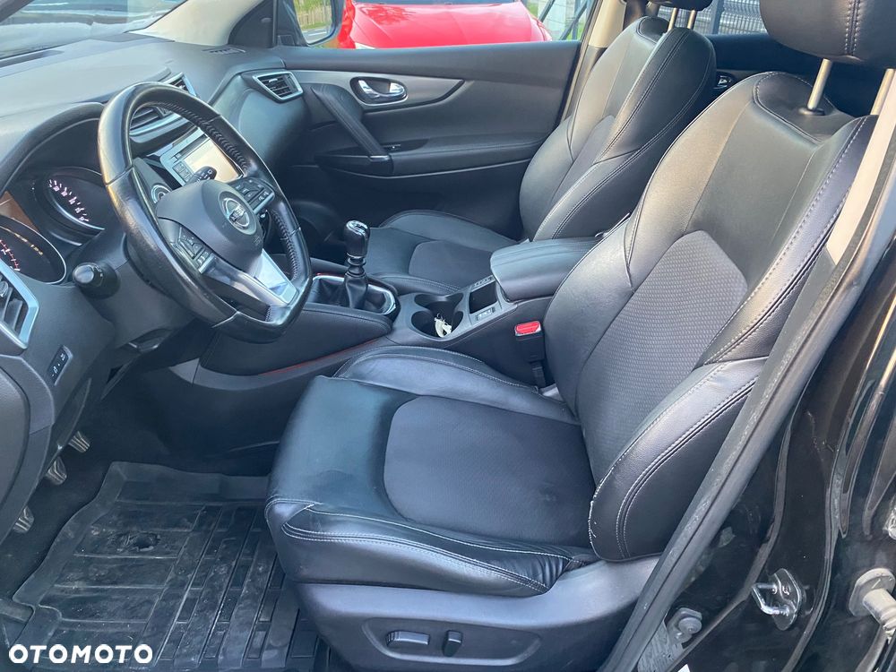 Nissan Qashqai 1.6 DIG-T Tekna+ - 24