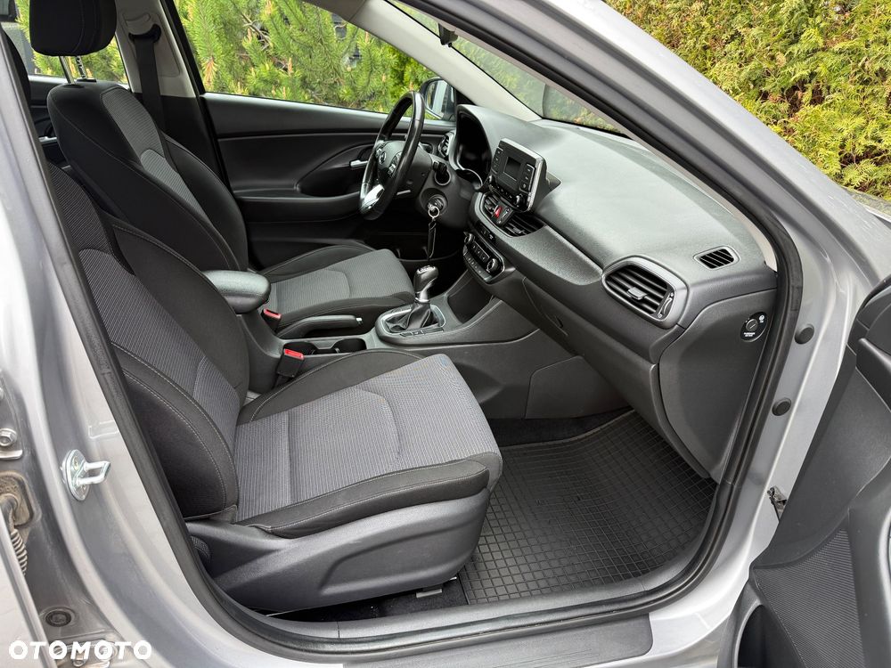 Hyundai i30 1.5 DPI Comfort - 13