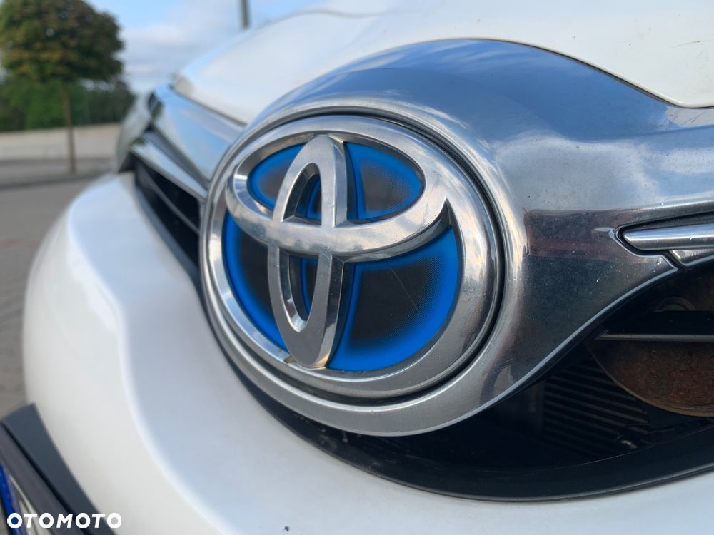 Toyota Auris Hybrid 135 Premium - 13