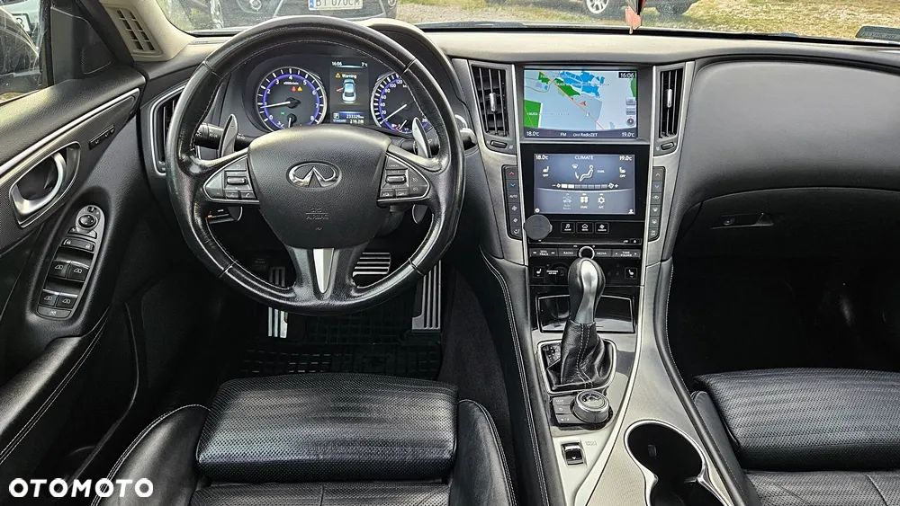 Infiniti Q50 2.0t Premium Sound Studio by Bose - 10