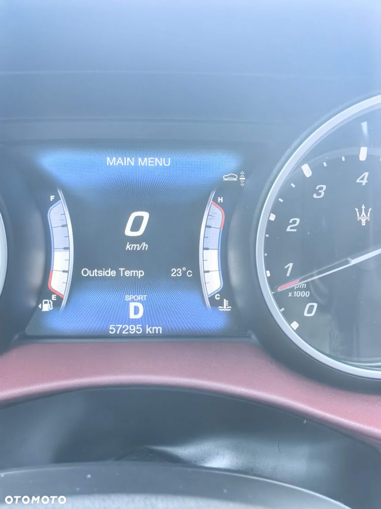 Maserati Levante S Q4 - 23