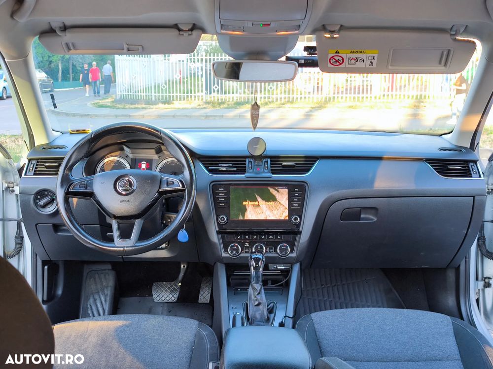 Skoda Octavia - 14
