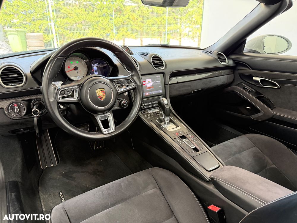 Porsche Boxster GTS PDK - 7