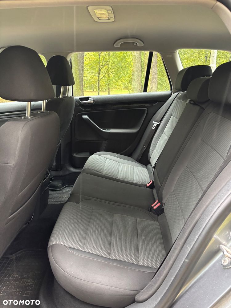 Volkswagen Golf 1.6 TDI Comfortline - 13