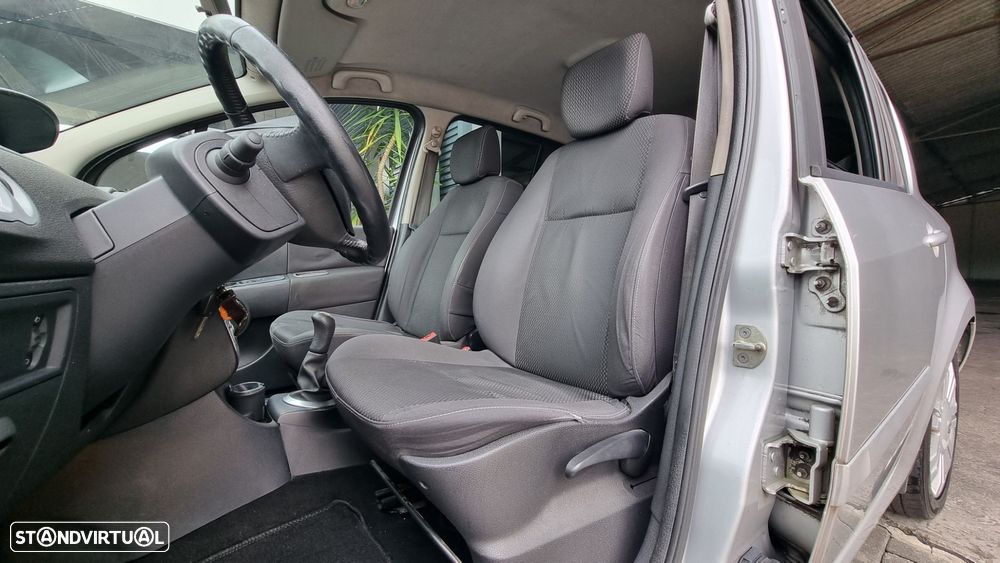 Renault Modus 1.5 dCi Dynamique S - 3