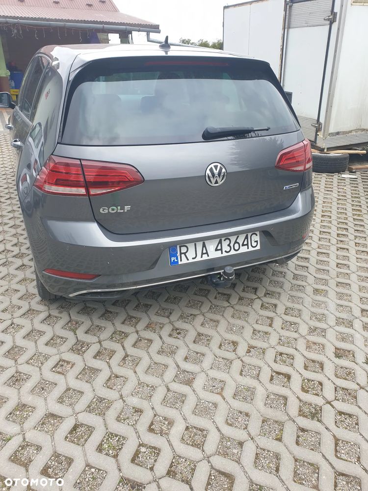 Volkswagen Golf 1.5 TSI ACT OPF BlueMotion DSG Comfortline - 3