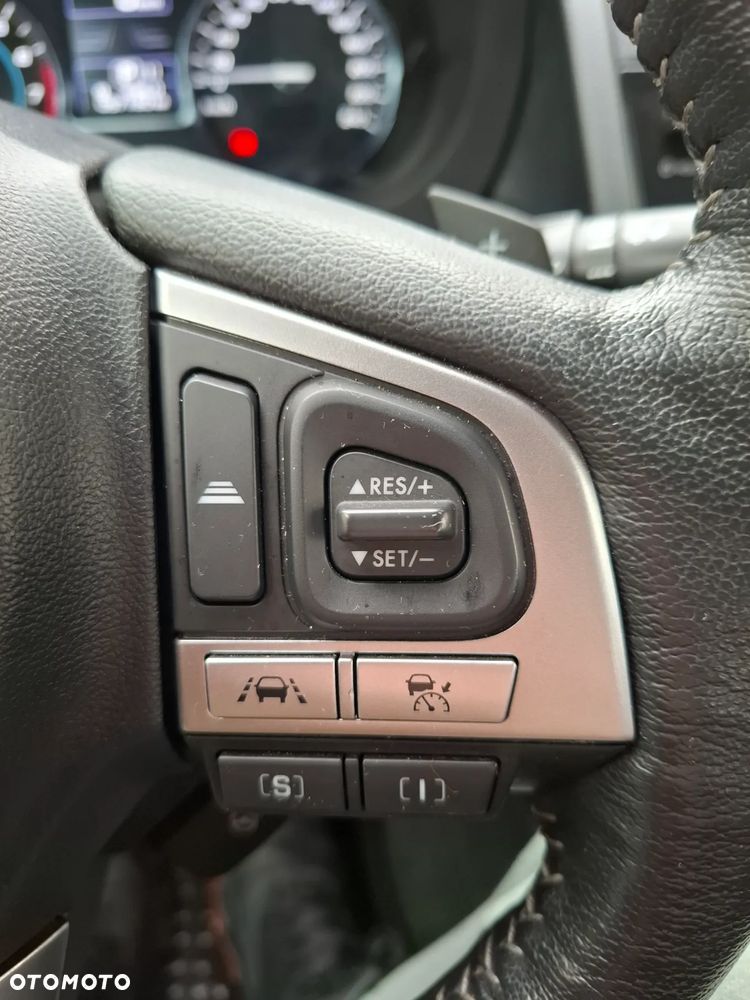 Subaru Forester 2.0 i Platinum (EyeSight) Lineartronic - 16