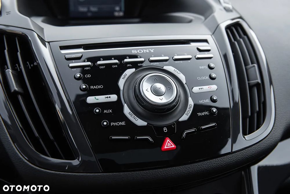 Ford Kuga 1.5 EcoBoost 4WD Titanium - 23