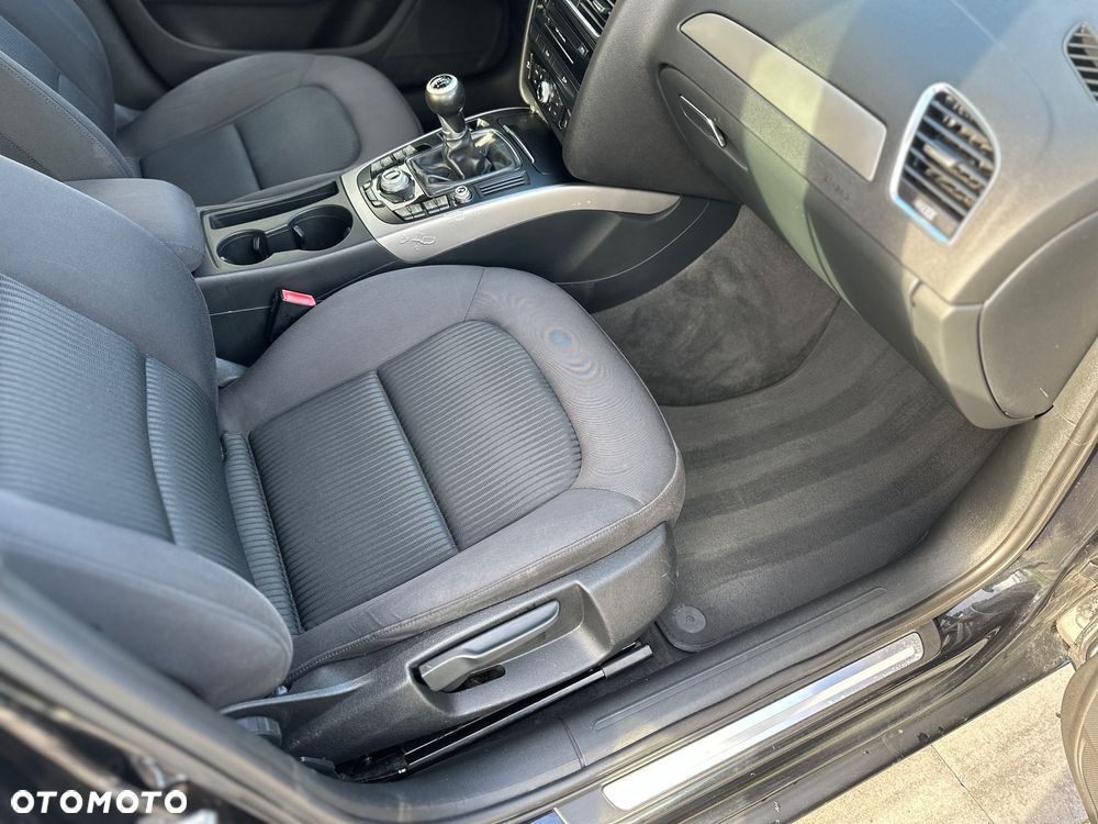 Audi A4 Avant 2.0 TDI DPF Ambiente - 30