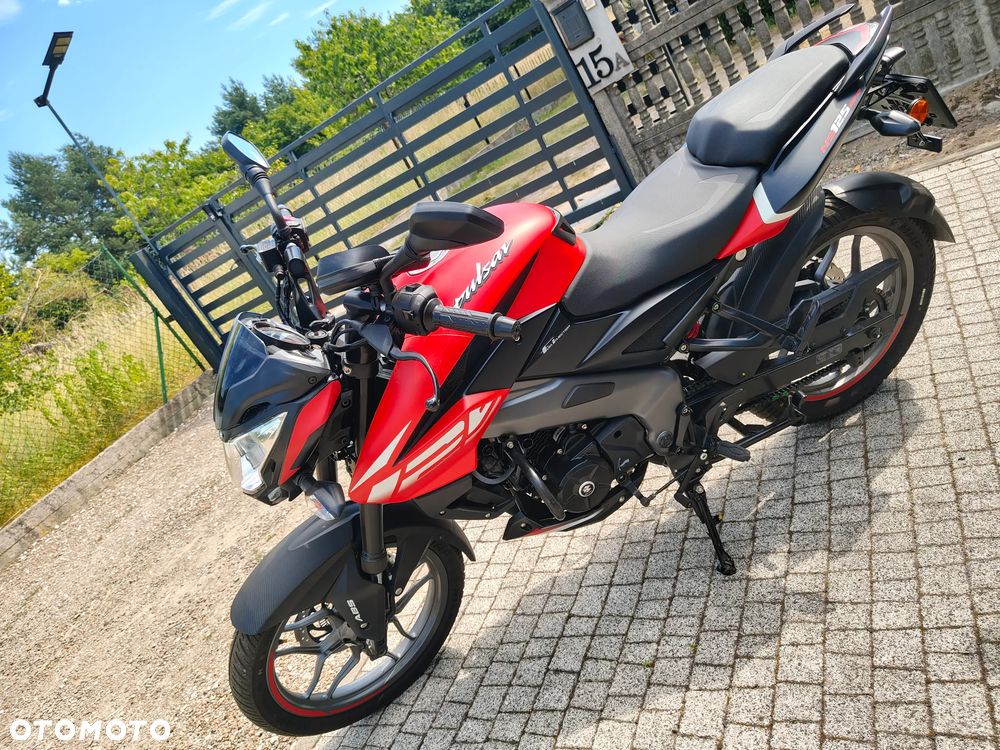 Bajaj Inny - 1