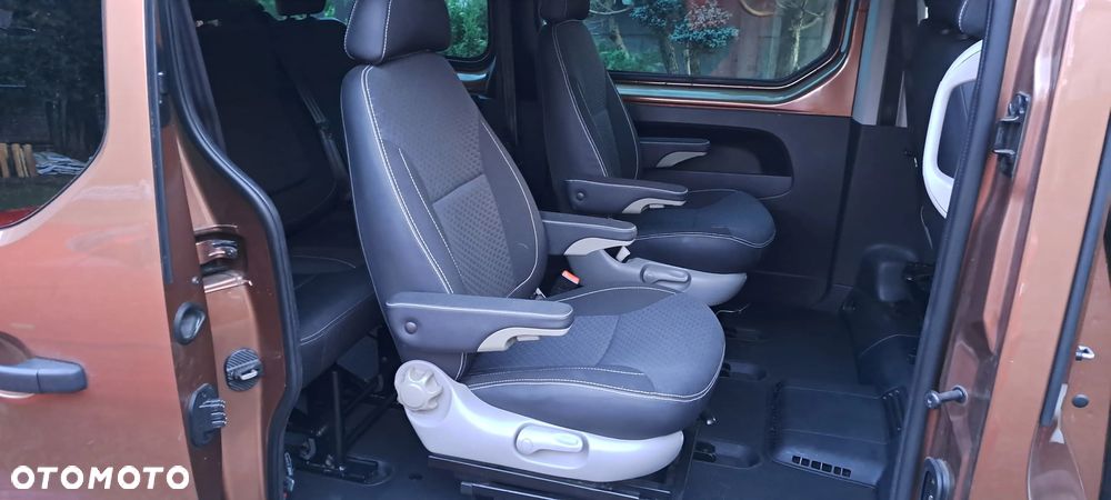 Renault Trafic 1.6 dCi - 12