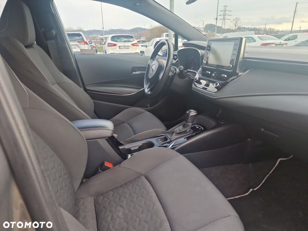 Toyota Corolla 2.0 Hybrid Comfort - 9