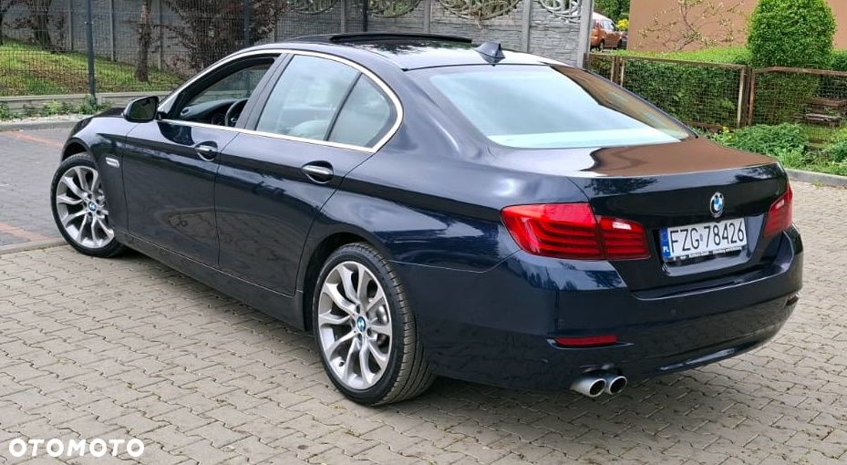 BMW Seria 5 530d Sport-Aut Luxury Line - 4