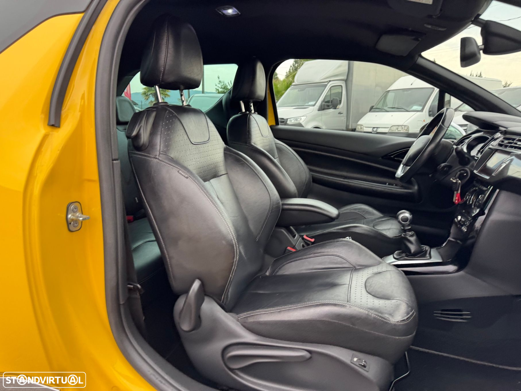 Citroën DS3 1.6 THP Sport Chic - 17