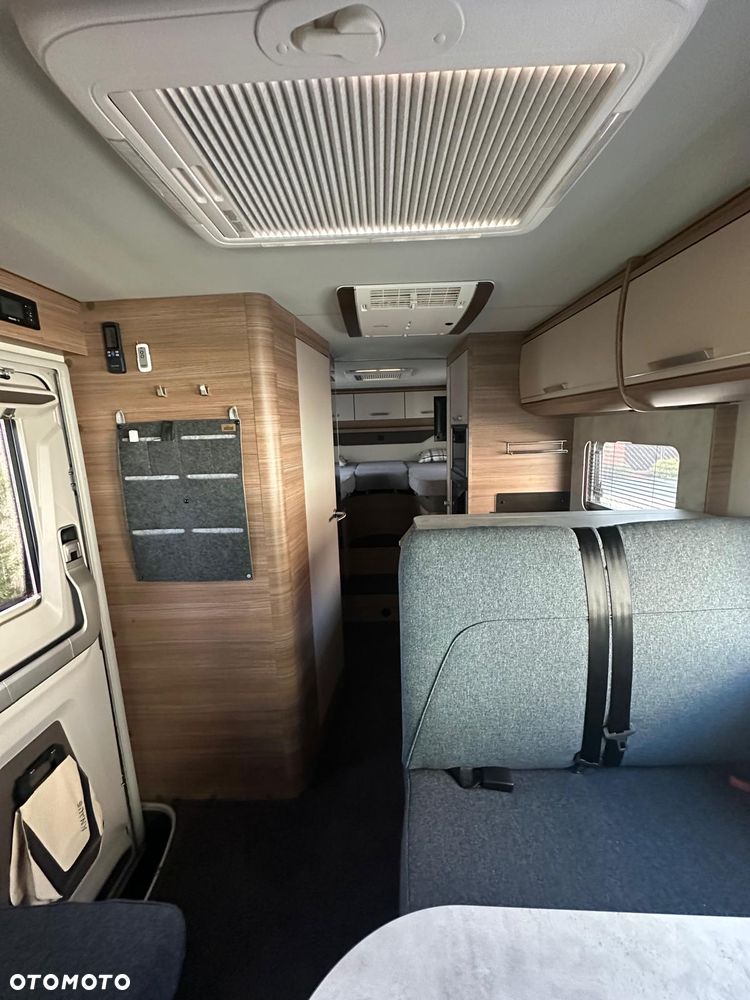 KNAUS Live i 700 - 31