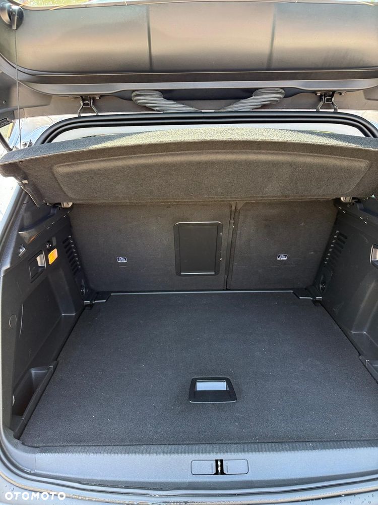 Peugeot 3008 1.5 BlueHDi Active S&S EAT8 - 8