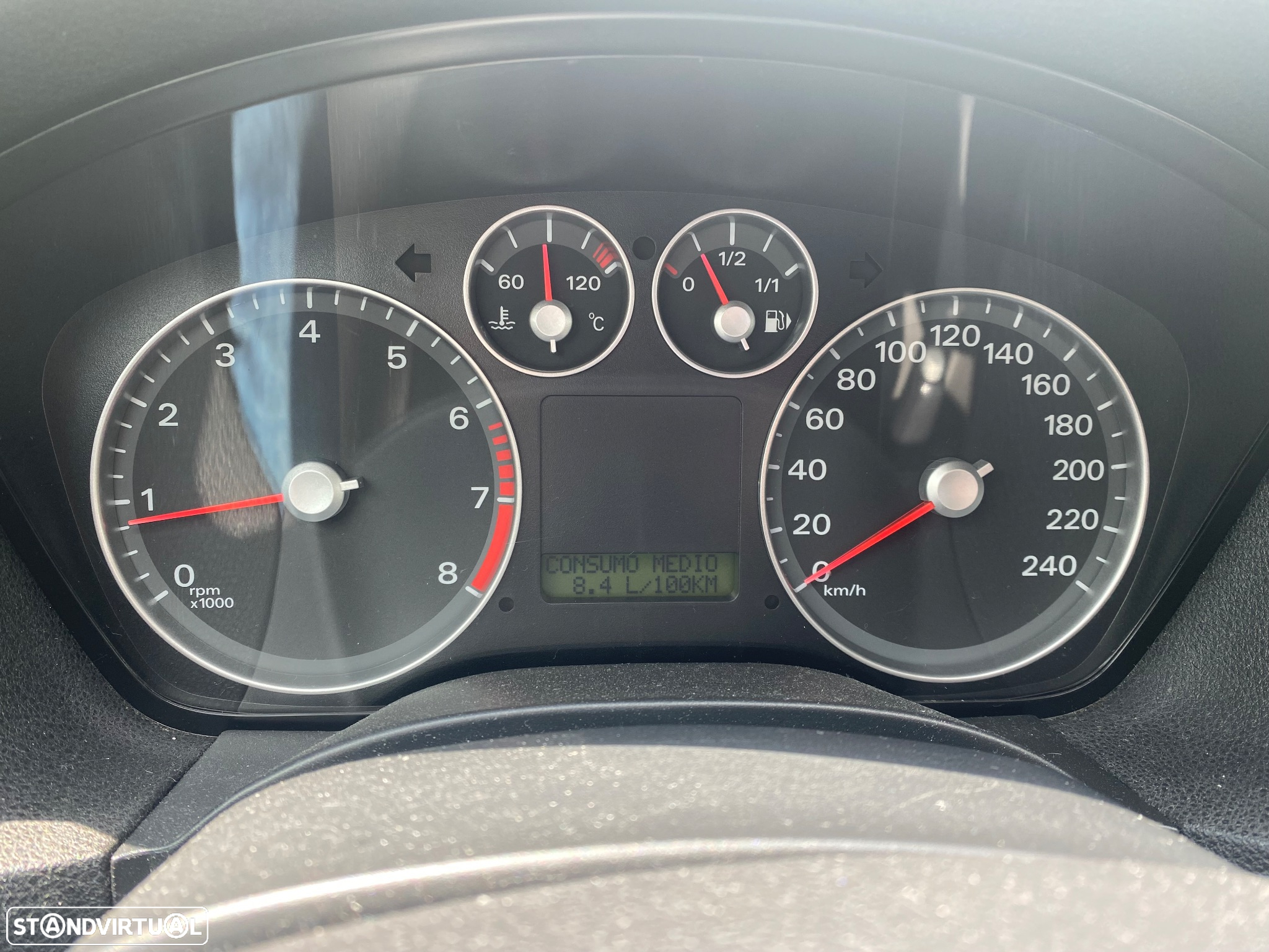 Ford Focus 1.4 16V Sport - 7