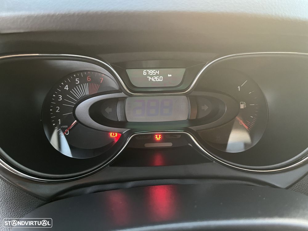 Renault Captur 0.9 TCE Exclusive - 19
