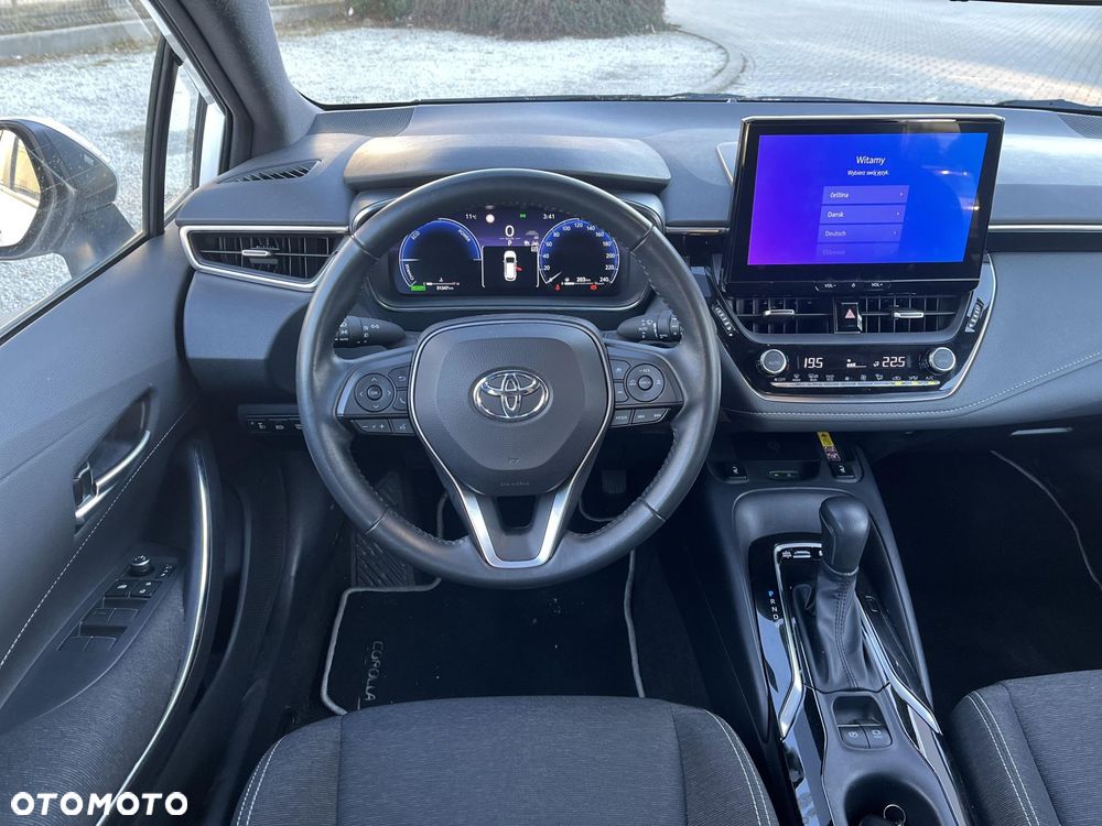 Toyota Corolla 1.8 Hybrid Comfort - 12