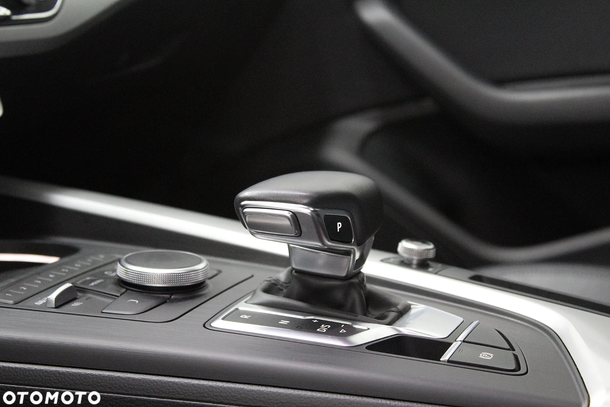 Audi A4 2.0 TFSI Quattro S tronic - 10
