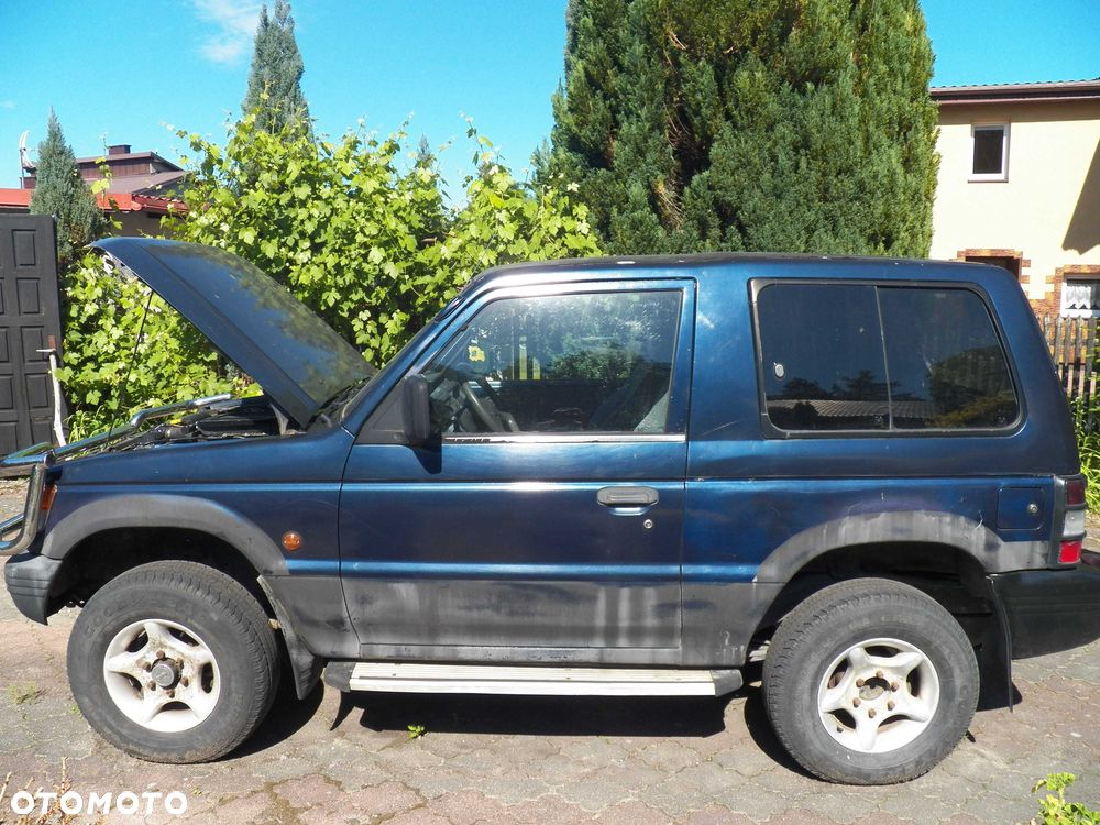 Mitsubishi Pajero - 3