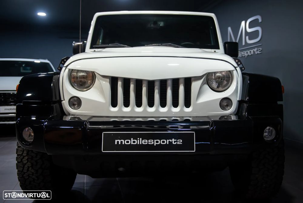Jeep Wrangler Unlimited 2.8 CRD ATX Sahara Adventure Edition - 3