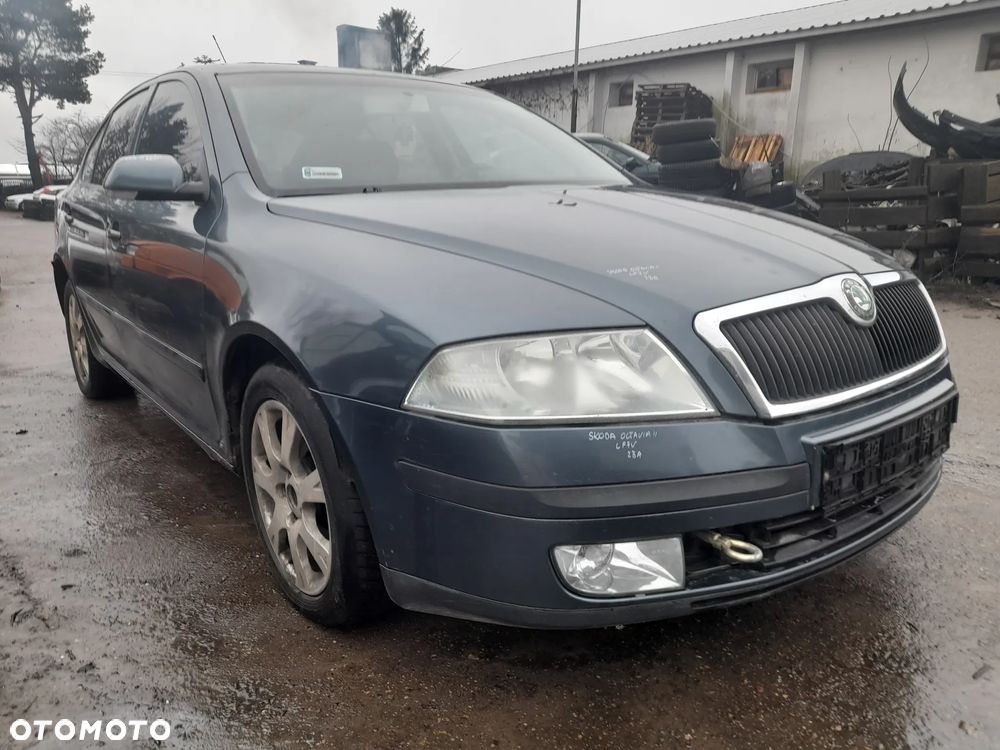 SKODA OCTAVIA II DRZWI PRAWY TYŁ PRAWE TYLNE LF7V 9901 - 20