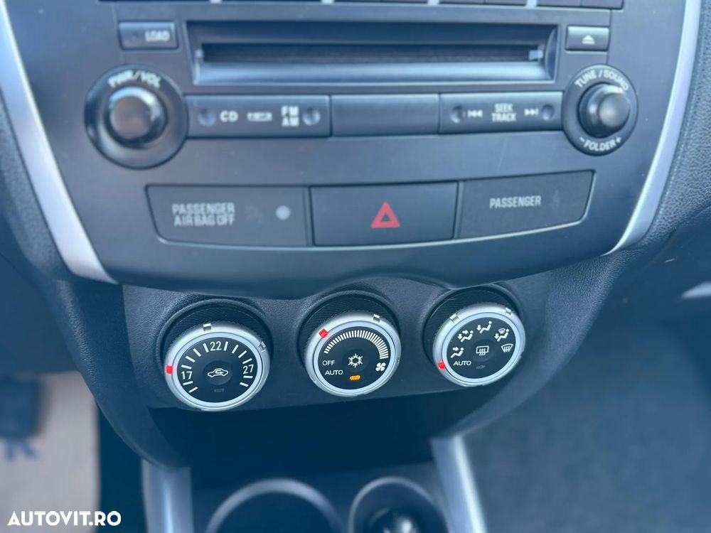 Mitsubishi ASX - 16