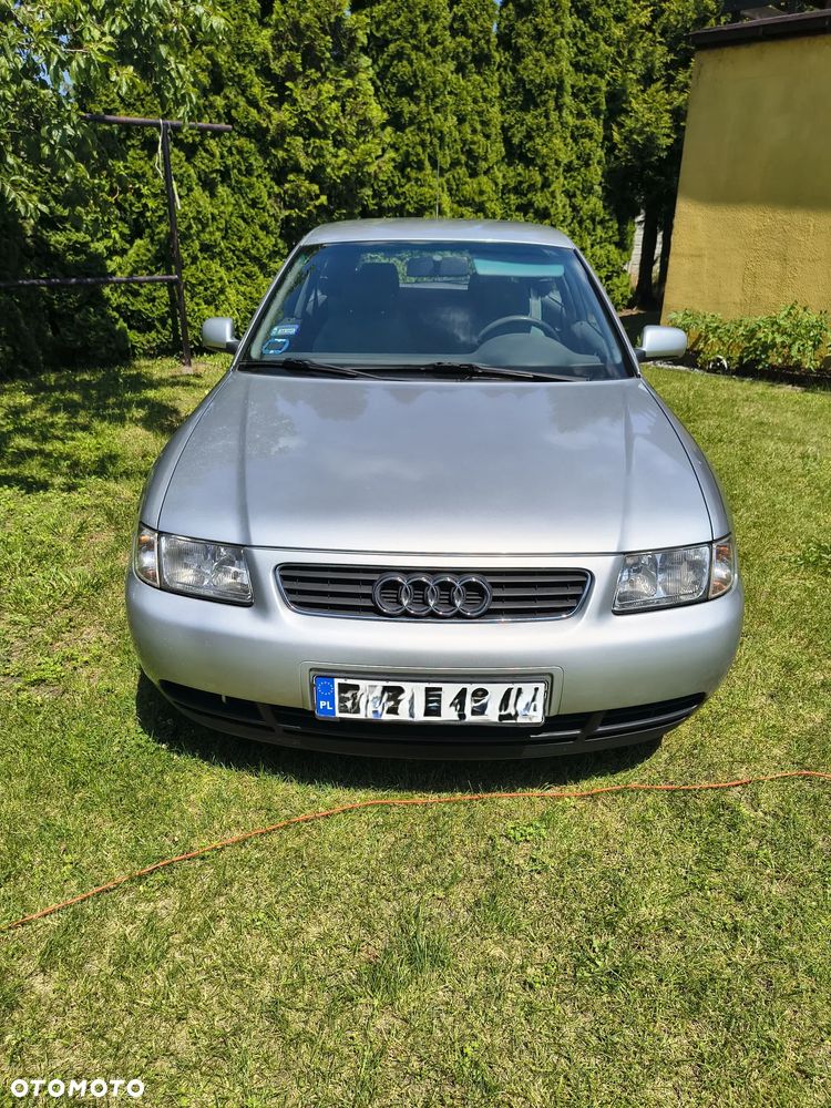 Audi A3 3-drzwiowe 1.6 Ambiente - 5