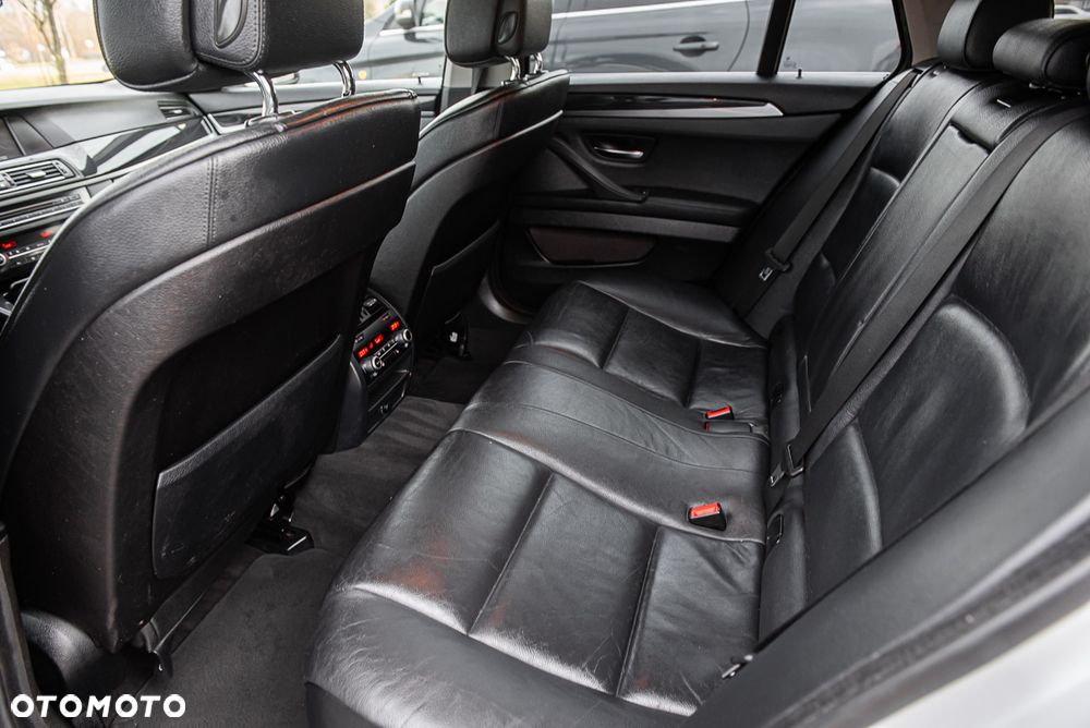 BMW Seria 5 - 26