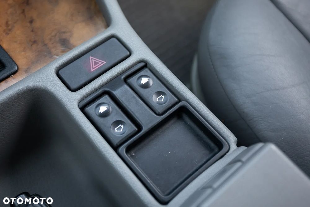 BMW Seria 5 - 24