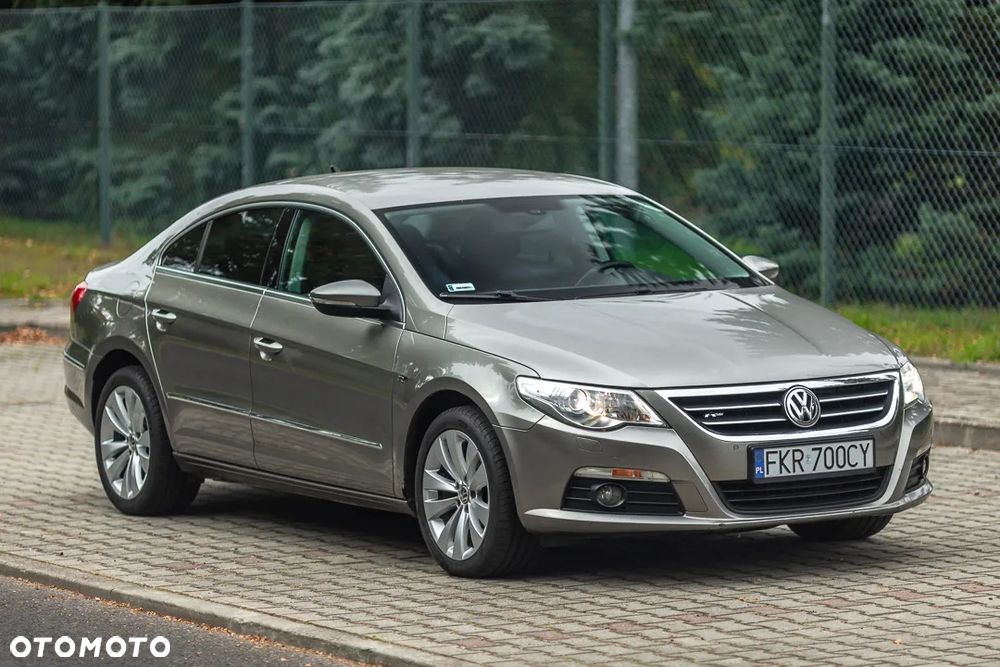 Volkswagen Passat CC 2.0 TDI - 11