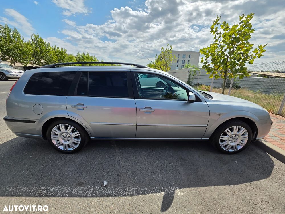 Ford Mondeo Wagon 1.8 Trend - 1