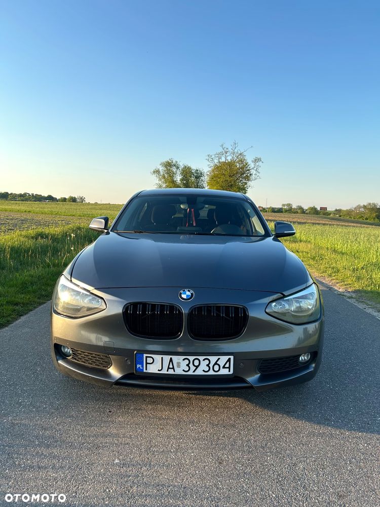 BMW Seria 1 116d - 5