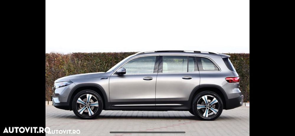 Mercedes-Benz EQB 300 4MATIC - 38