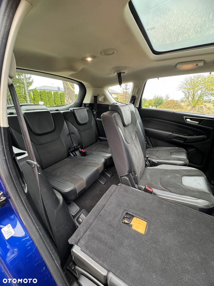 Ford S-Max 2.0 TDCi Bi-Turbo Titanium PowerShift - 32