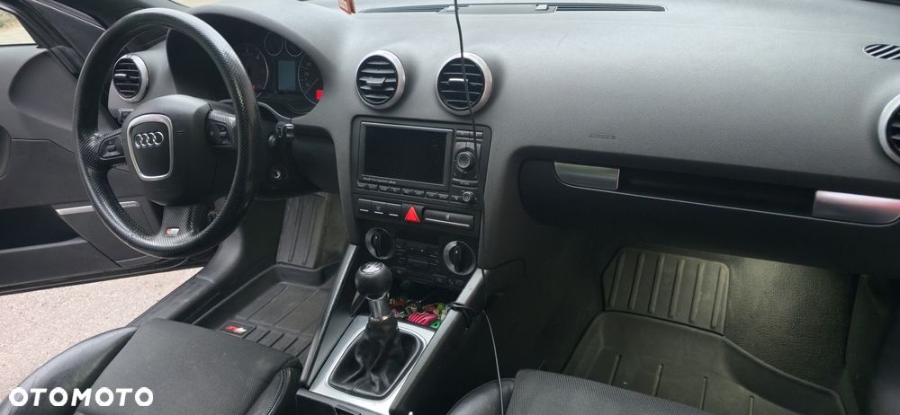 Audi A3 Sportback 2.0 TDI DPF Ambition - 4