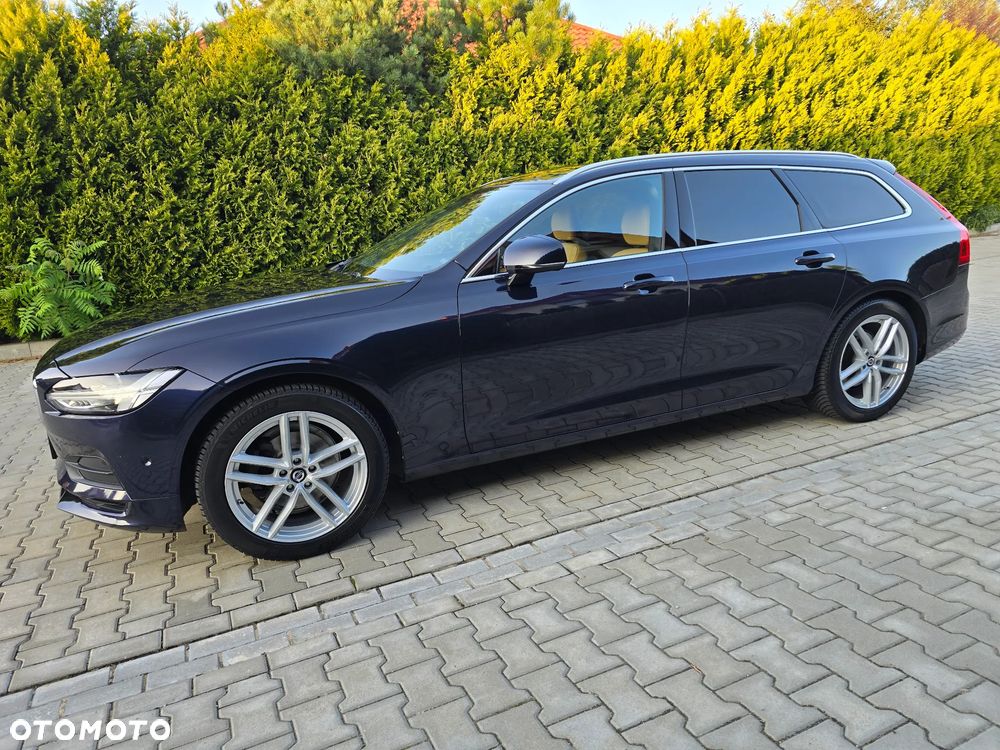 Volvo V90 D3 Momentum Pro - 13