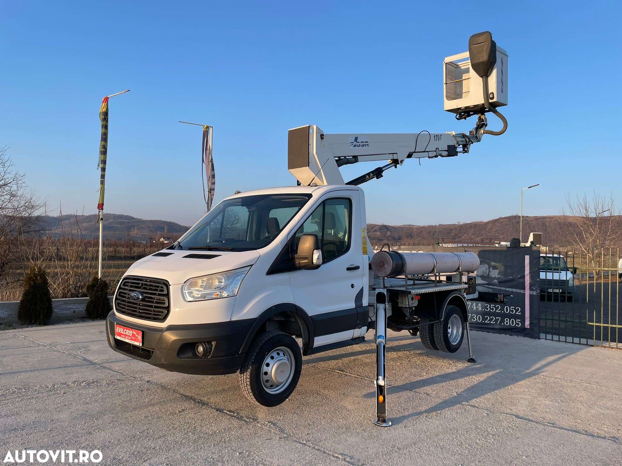 Ford Transit NACELA 18 M AXA DUBLA SPATE - 12