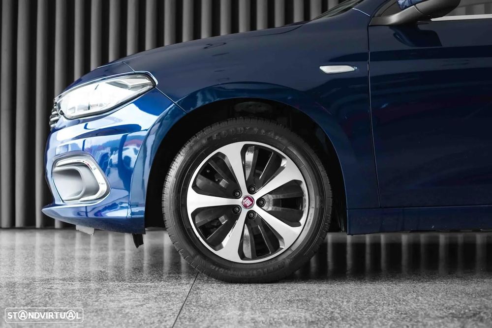 Fiat Tipo Station Wagon 1.6 M-Jet Lounge - 36
