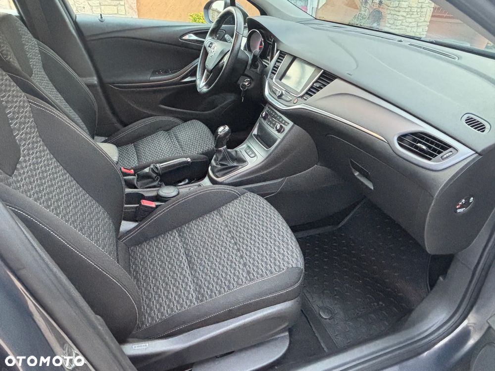 Opel Astra 1.4 Turbo Cosmo - 16