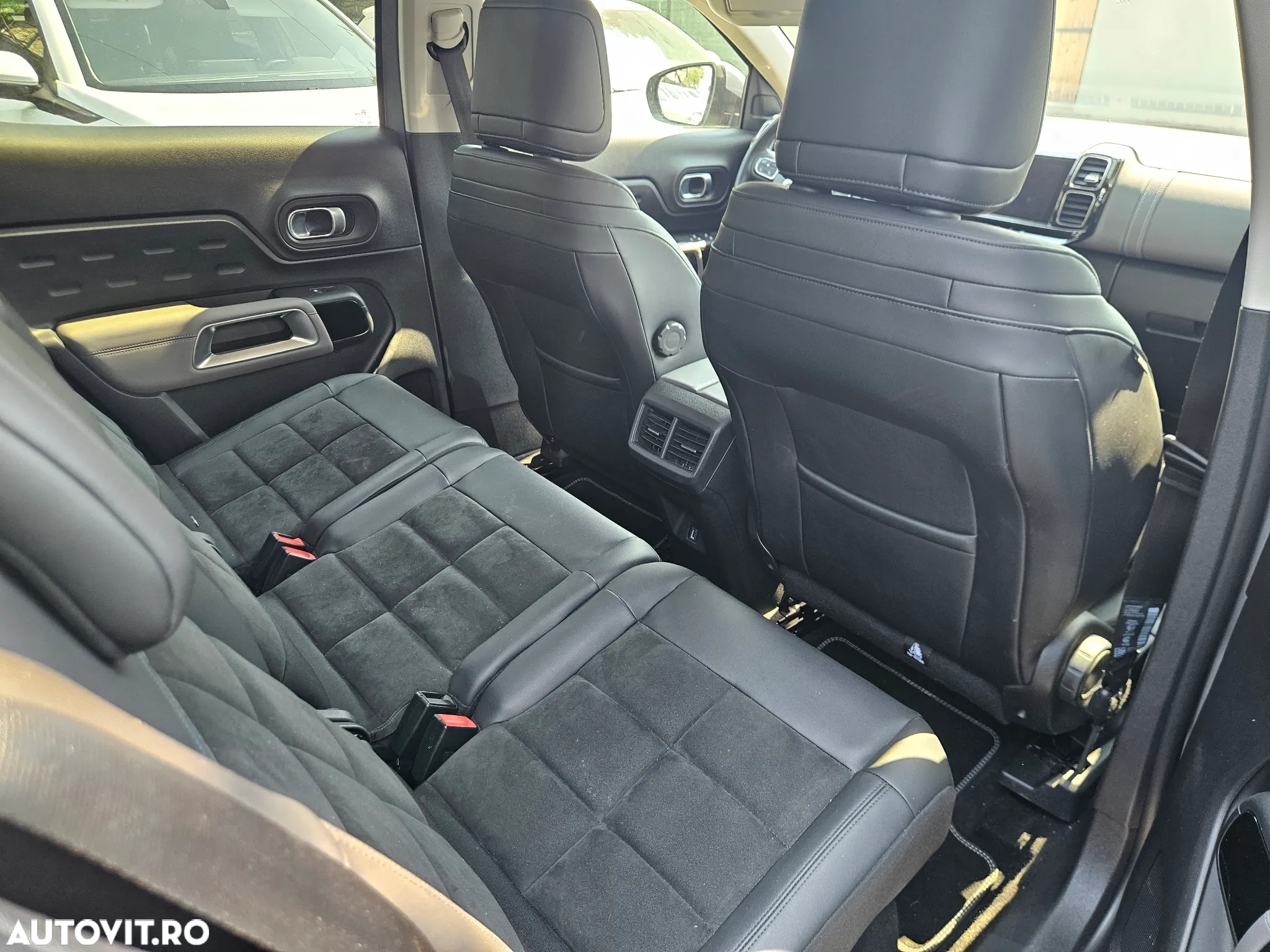 Citroën C5 Aircross 1.6 PHeV FWD 225 EAT8 Shine - 7