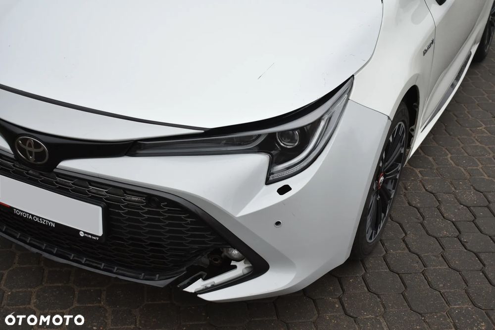 Toyota Corolla 2.0 Hybrid GR Sport - 11
