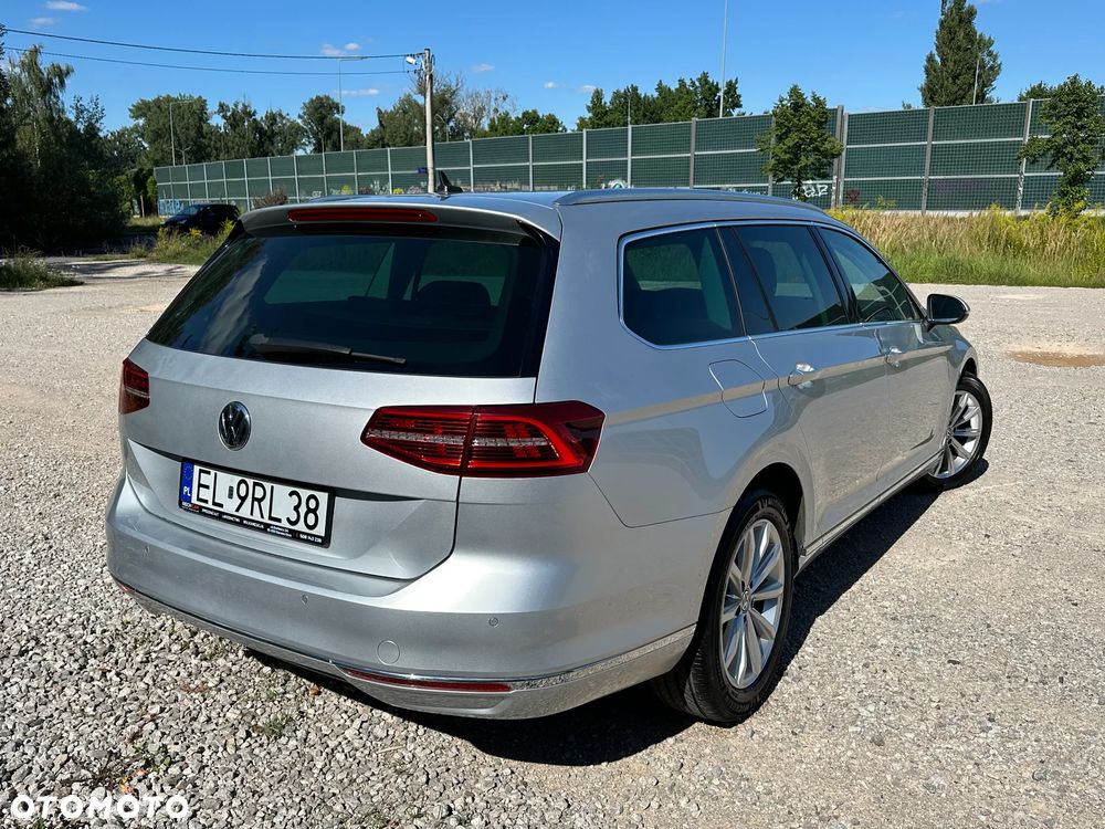 Volkswagen Passat 2.0 TDI (BlueMotion Technology) DSG Highline - 2