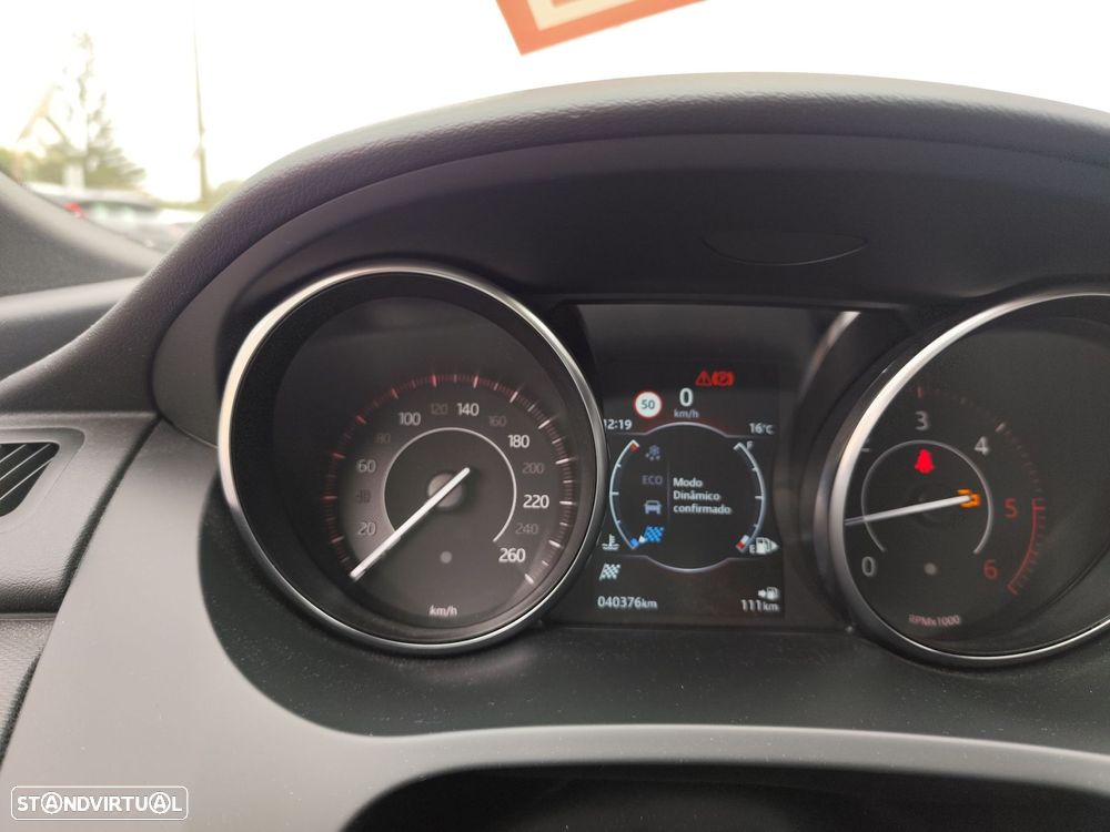 Jaguar E-Pace 2.0 i4D R-Dynamic - 21