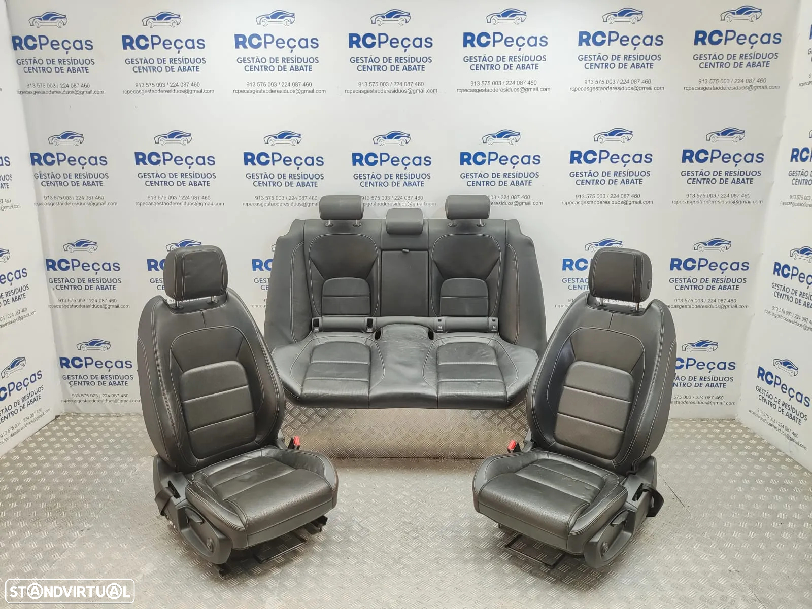 Conjunto Bancos em Pele Jaguar XE X760 R-Design - 9