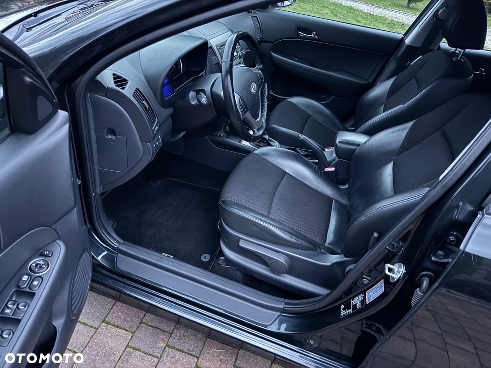 Hyundai i30 i30cw 1.4 FIFA WM Edition - 6