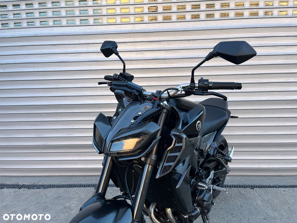 Yamaha MT - 27